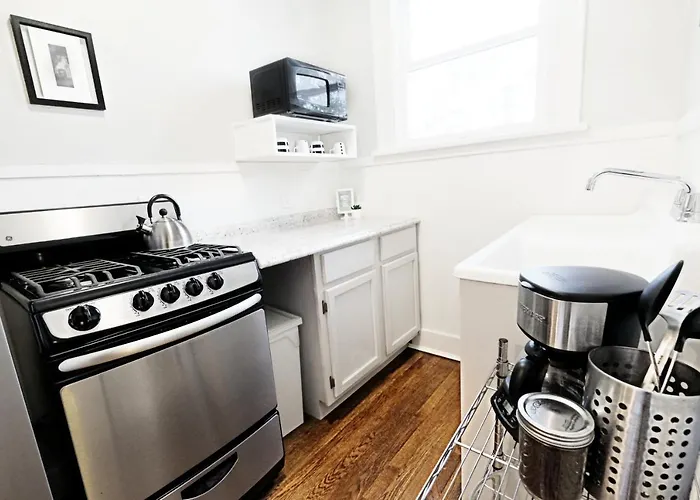 The 1920S Mainstay Studio Flat On Lower Greenville